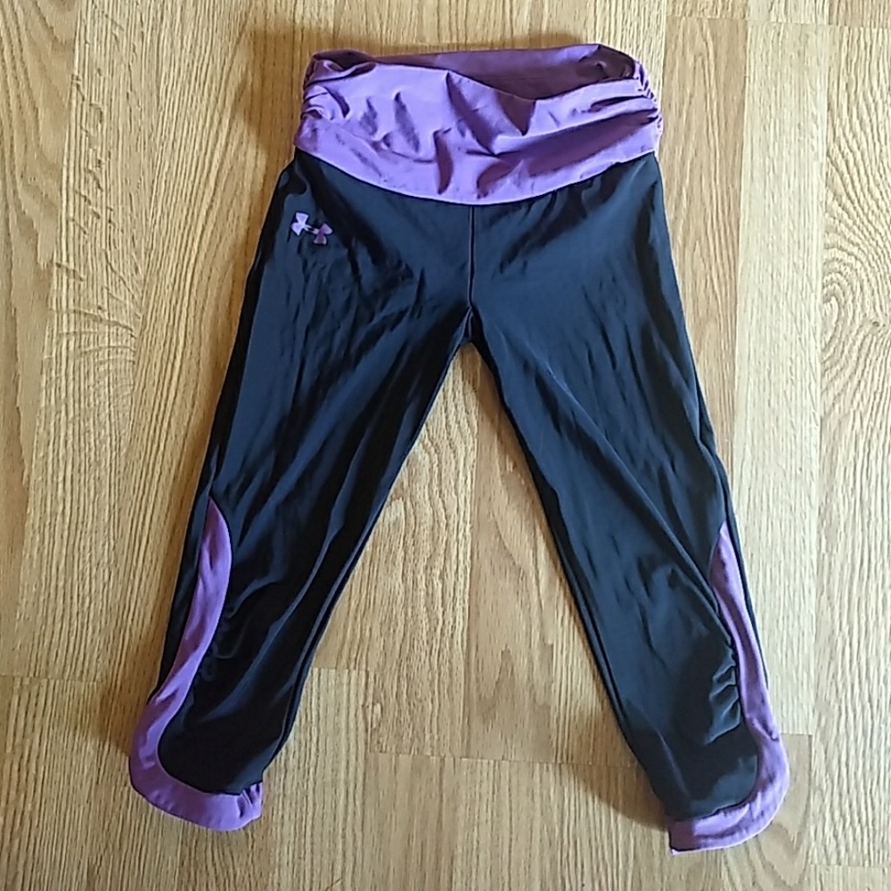 Under Armour Studio Compression Capri Leggings